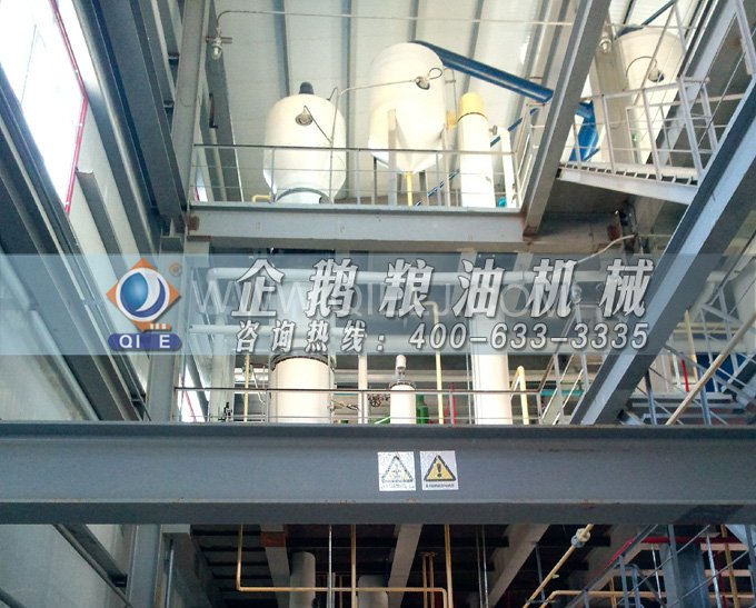 米糠油精煉設(shè)備,企鵝機(jī)械不斷創(chuàng)新提升工藝效果(圖4) 米糠油精煉設(shè)備,企鵝機(jī)械不斷創(chuàng)新提升工藝效果(圖4)